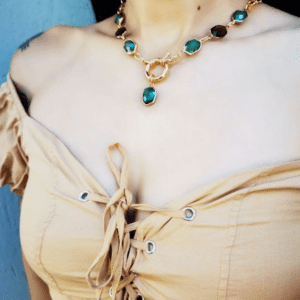 «MAMBA» - Semi-Fine Luxury Chain and Jewellery Glass Necklace And Earrings Set - Image 5