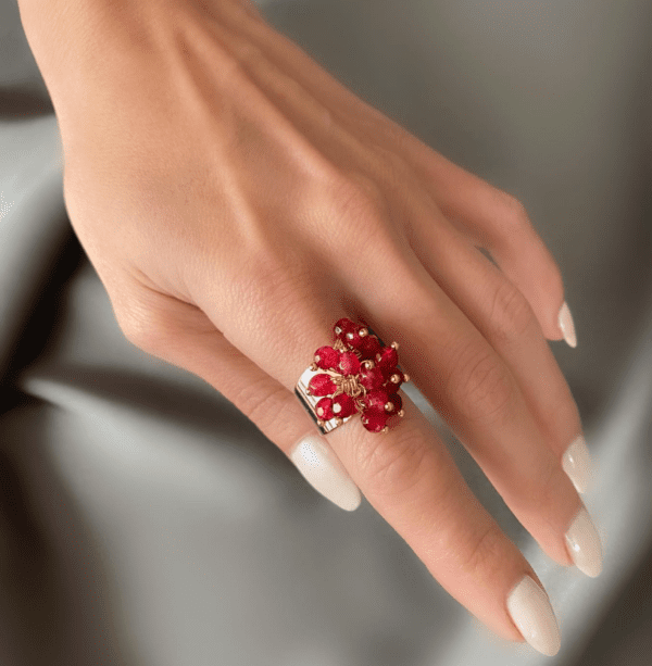 «CURRANT» Semi-Fine Natural Stone Sizeless Ring⠀