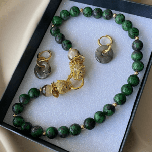 «AMAZONIA» Natural Stone And Chain Choker Necklace With Earrings Luxury Jewellery Set - Image 4
