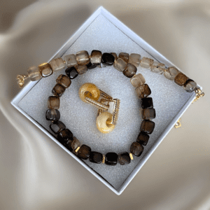 «HAZEY» Semi-Fine Choker Natural Stone Necklace and Earrings Jewellery Set⠀ - Image 4