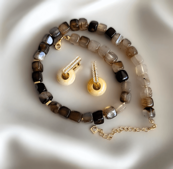 «HAZEY» Semi-Fine Choker Natural Stone Necklace and Earrings Jewellery Set⠀