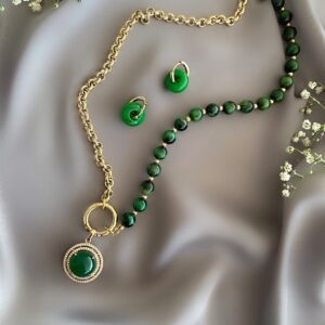 «ROYAL STEPHANIE» Semi-Fine Natural Stone and Chain Necklace ⠀ - Image 3